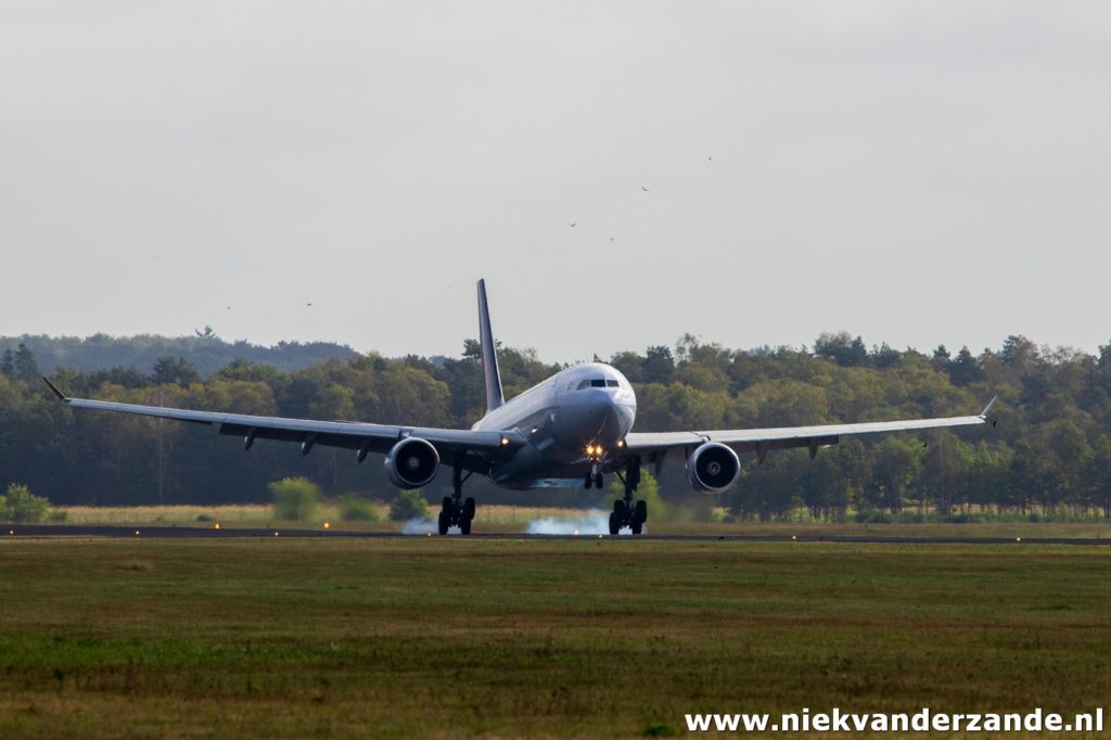 Brussels Airlines A330 OO-SFY landing at Twente Airport